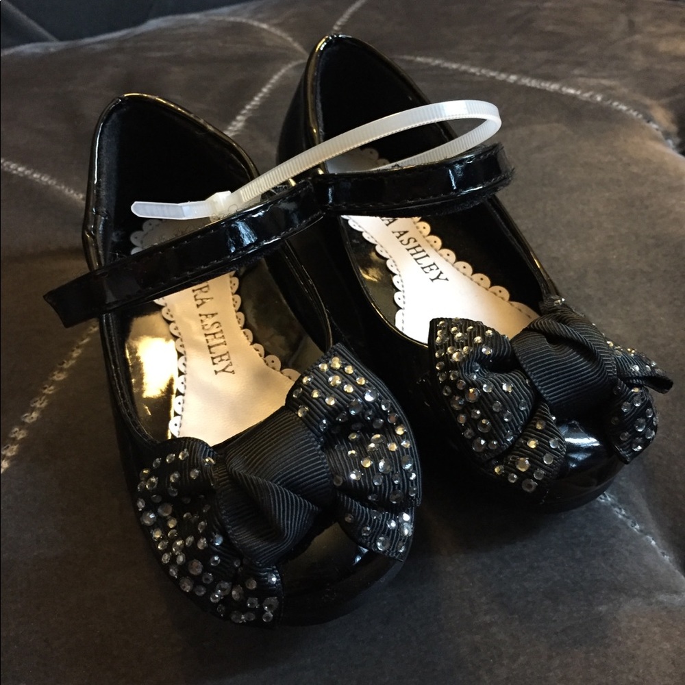 NEW Girls Black Dress Shoes